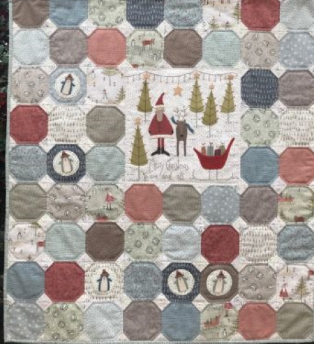 Merry Christmas Wall Hanging by Hatched & Patched Pattern & fabric kit - Image 2