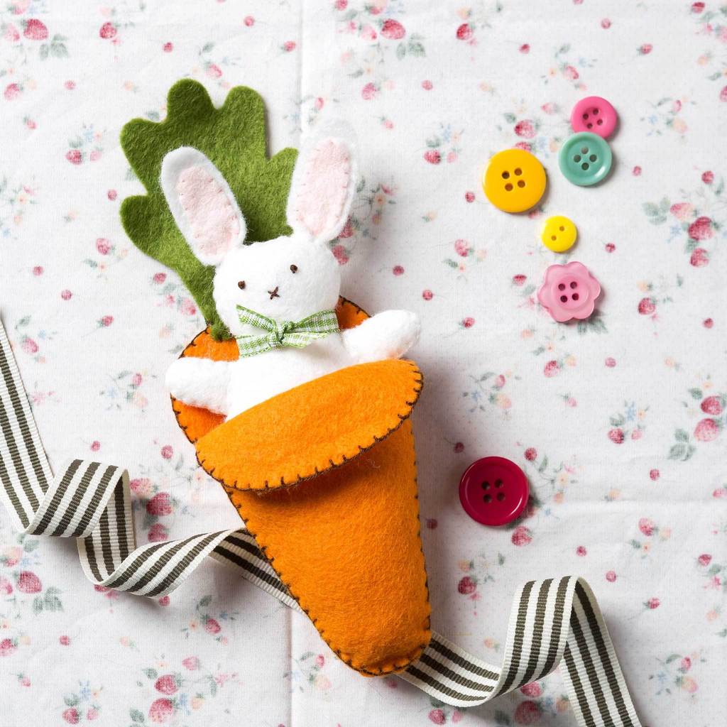 Bunny in Carrot Bed Felt Craft Mini Kit by Corinne Lapierre Coast