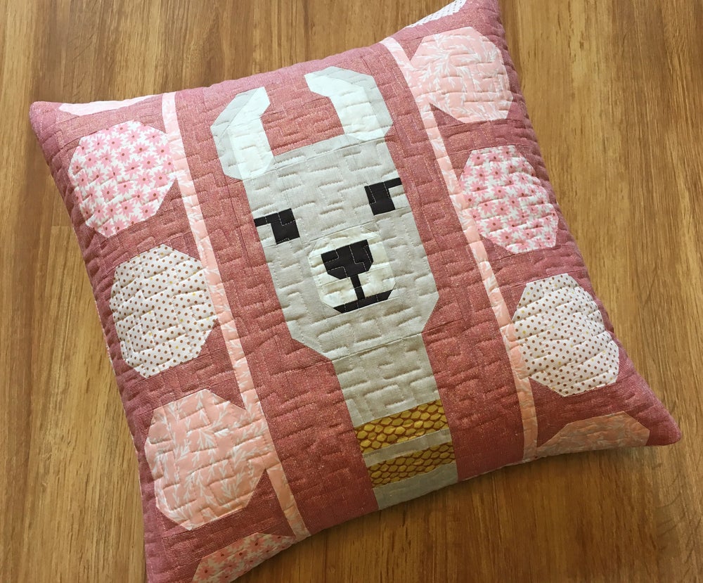 LLoyd & Lola Quilt & Pillow Pattern by Elizabeth Hartman - Image 3