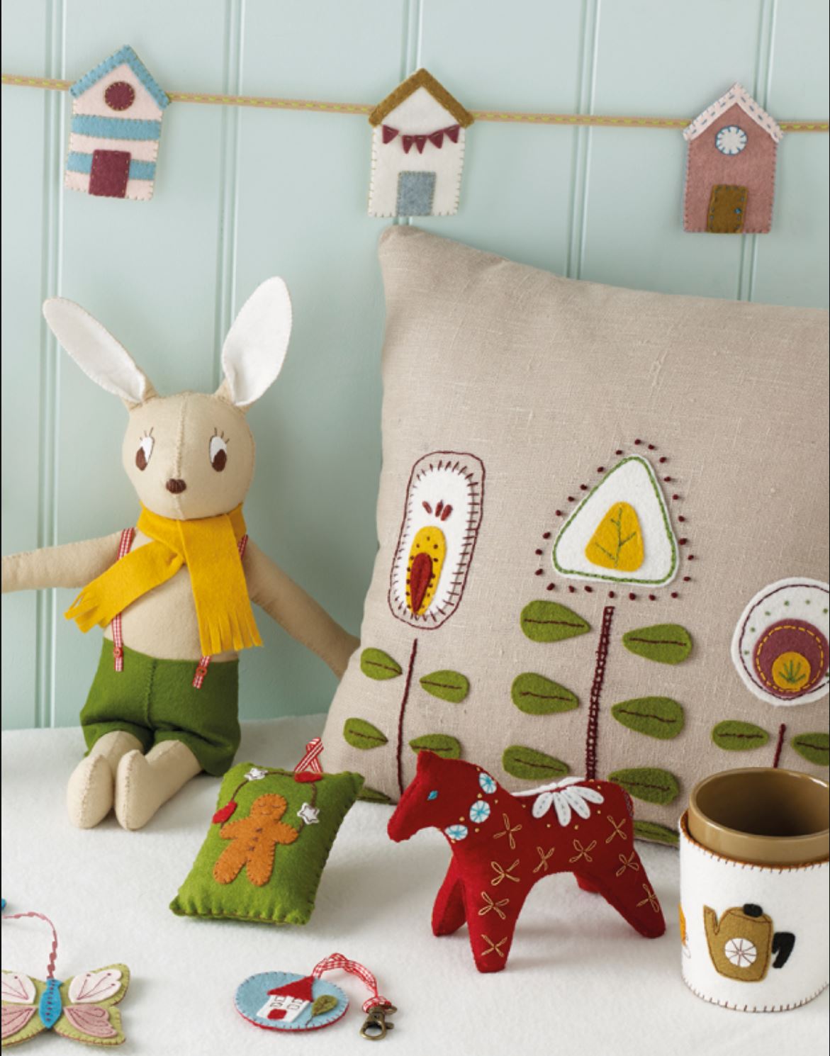 A Year of Felt Decorations Book by Corinne Lapierre - Image 2